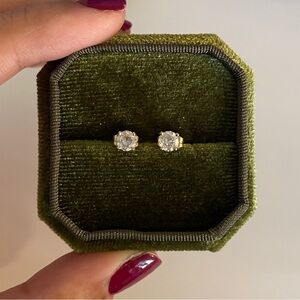 14k Gold Natural Diamond Earrings